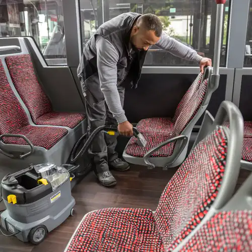 Lavadora de Estofos Karcher Puzzi 8/1